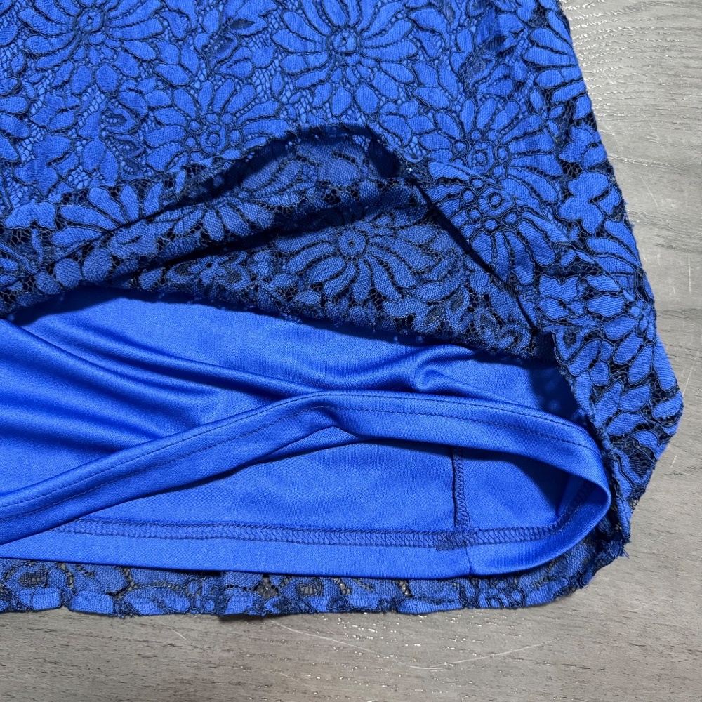 Tommy Hilfiger Women’s Sleeveless Blue Lace Lined Dress Size 6 - Picture 7 of 12